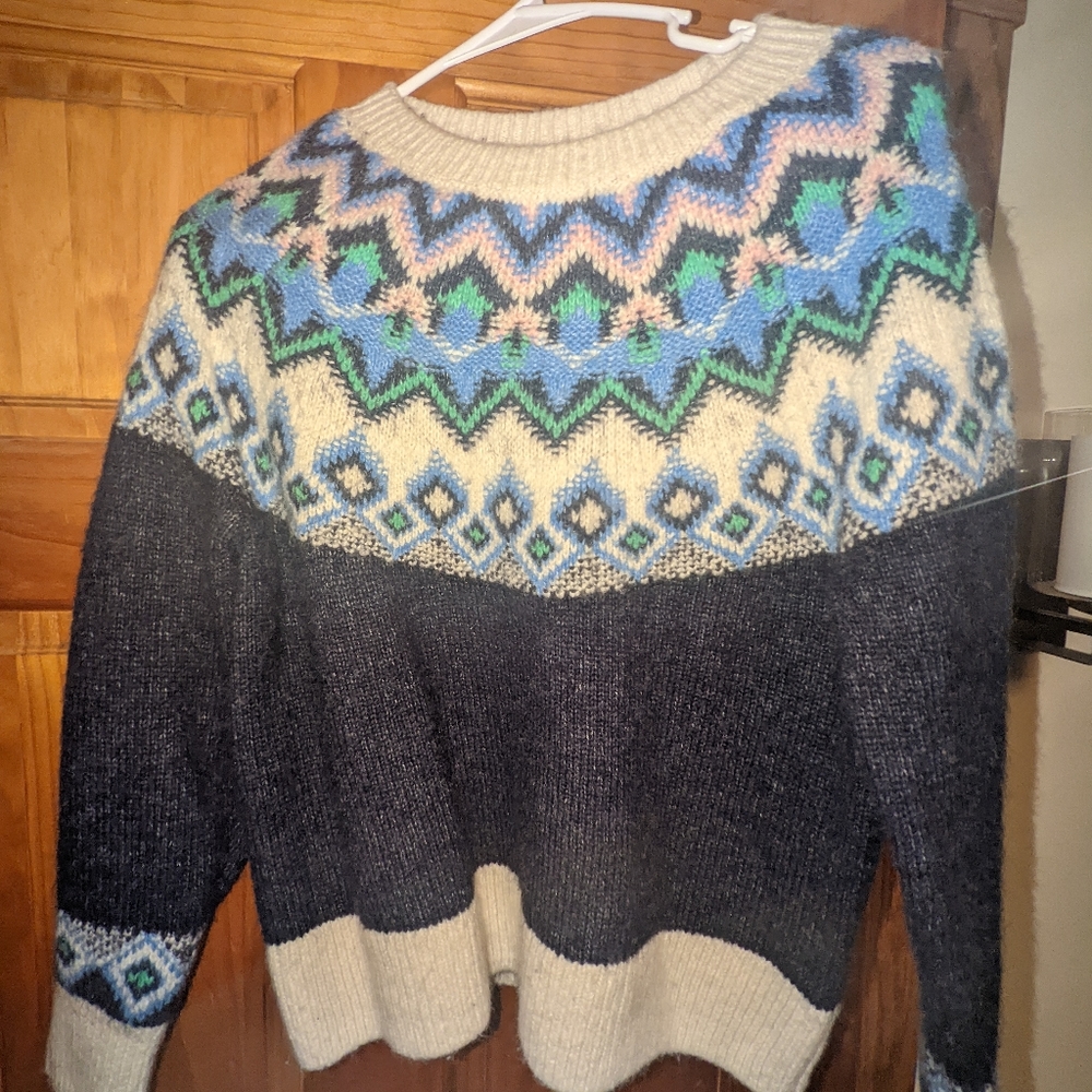 Knit Old Navy Sweater